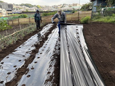 �}���`����