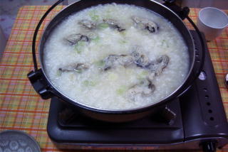 蛎雑炊の鍋