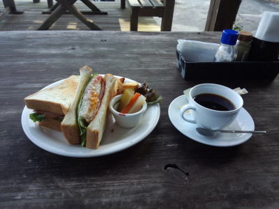 �N���u�n�E�X�T���h�C�b�`